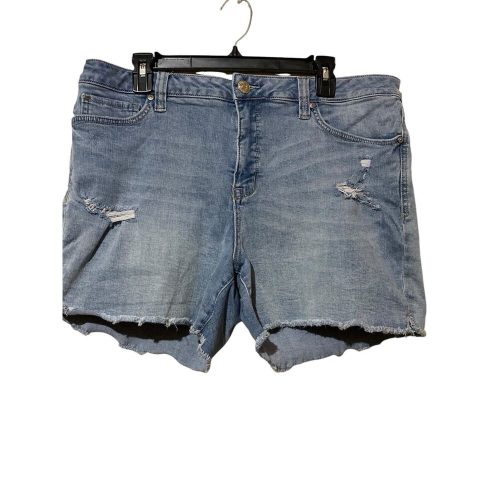 Womens Seven7 denim shorts, Size 16, Light wash Frayed edge Distressed